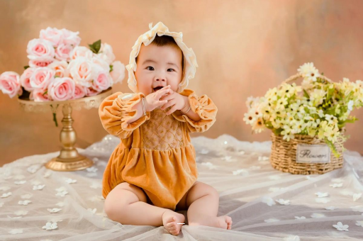 邹城五个月的宝宝可以坐吗 邹城五个月的宝宝可以坐吗